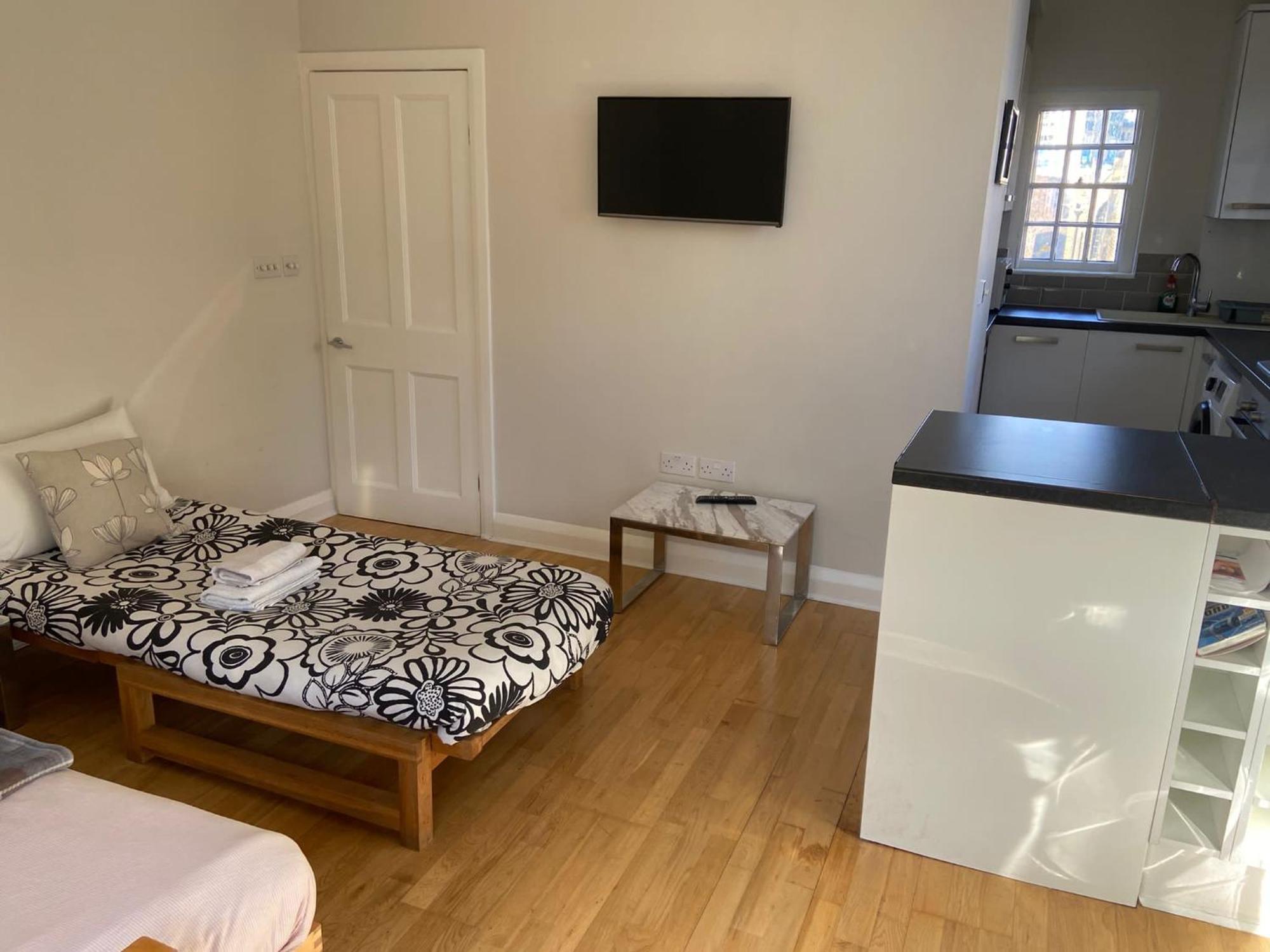 Period Apartment On South Bank Londra Esterno foto